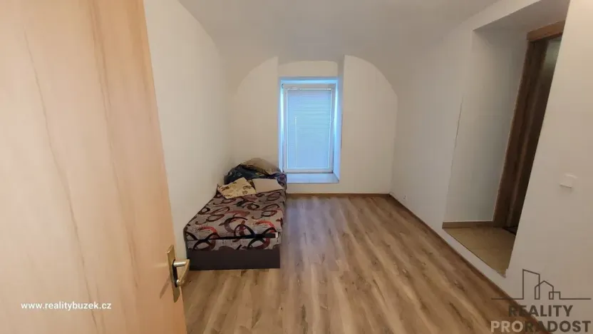 Pronájem bytu 2+kk, Uničov, Litovelská, 40 m2