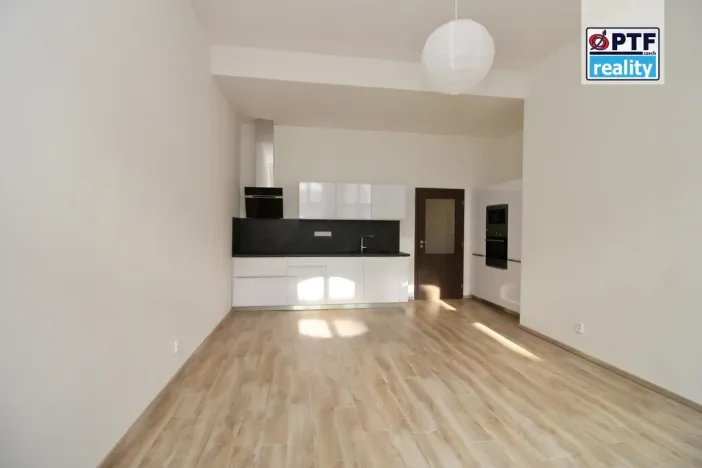 Pronájem bytu 2+kk, Plzeň, Havlíčkova, 61 m2
