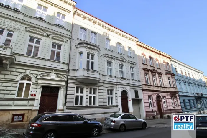 Pronájem bytu 2+kk, Plzeň, Havlíčkova, 61 m2