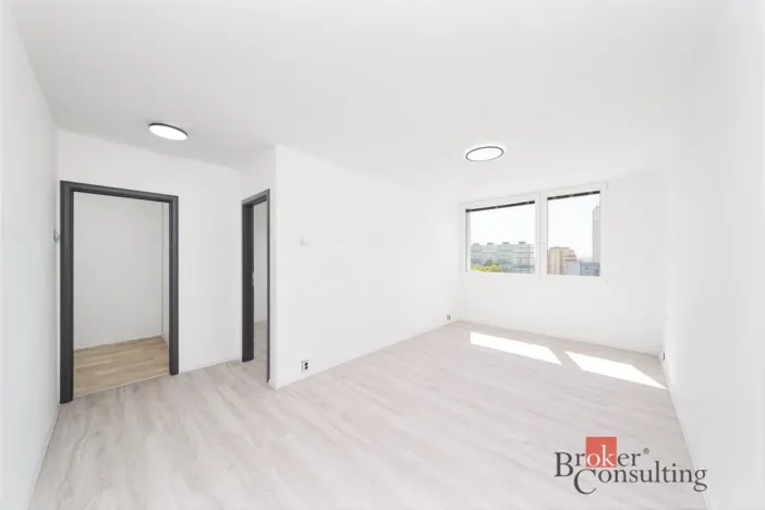 Prodej bytu 2+kk, Praha - Bohnice, Poznaňská, 43 m2
