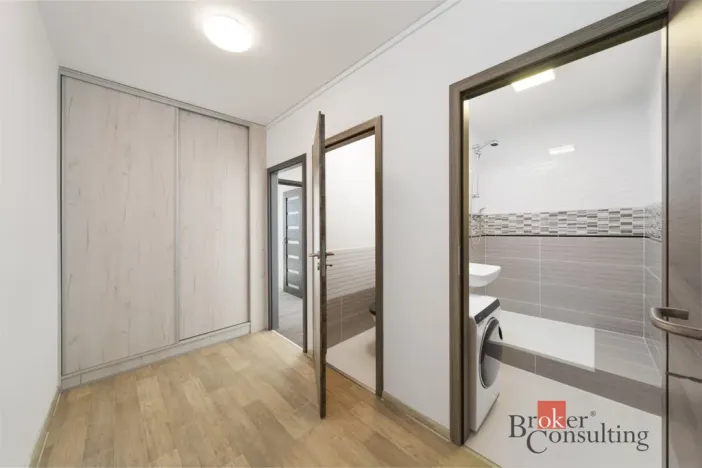 Prodej bytu 2+kk, Praha - Bohnice, Poznaňská, 43 m2