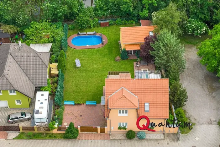 Prodej rodinného domu, Praha - Uhříněves, U Nadýmače, 279 m2