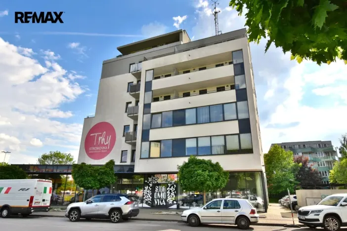 Pronájem bytu 1+kk, Hradec Králové - Třebeš, Ve Stromovce, 32 m2