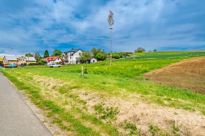 Prodej pozemku pro bydlení, Hať, Na Chromině, 950 m2