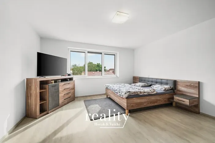 Pronájem bytu 2+kk, Znojmo, Tovární, 62 m2