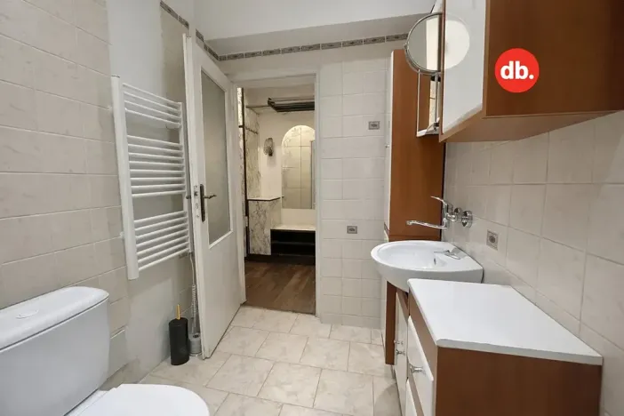 Prodej bytu 2+1, Karlovy Vary, Sokolovská, 77 m2