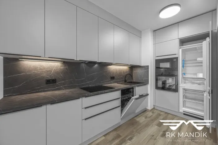 Pronájem bytu 2+kk, Praha - Vysočany, Gerstelova, 48 m2