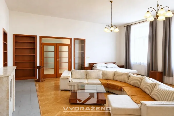 Prodej rodinného domu, Dolní Kounice, 400 m2