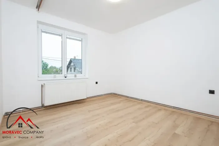 Pronájem bytu 2+1, Krnov, Tolstého, 56 m2