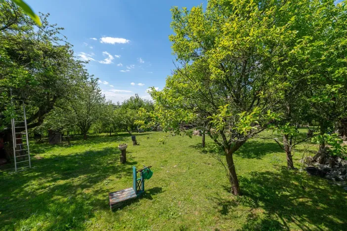 Prodej zahrady, Zlín - Salaš, 2296 m2