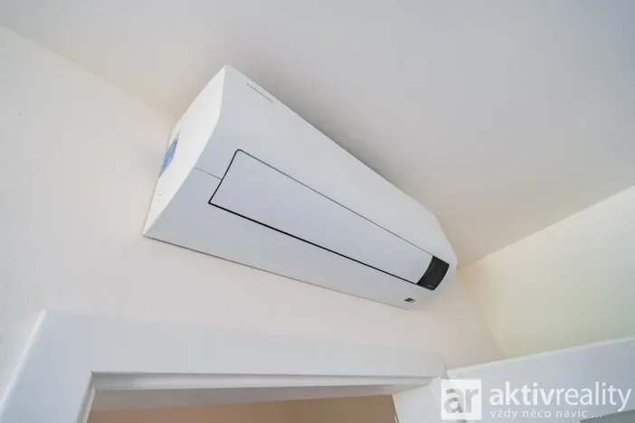Pronájem bytu 2+kk, Ovčáry, Na Bulánce, 62 m2