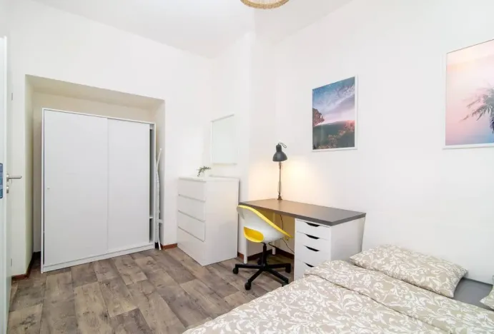 Pronájem bytu 2+kk, Praha - Karlín, Sokolovská, 50 m2
