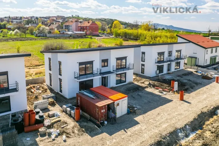Prodej bytu 2+kk, Zaječí, Hlavní, 60 m2