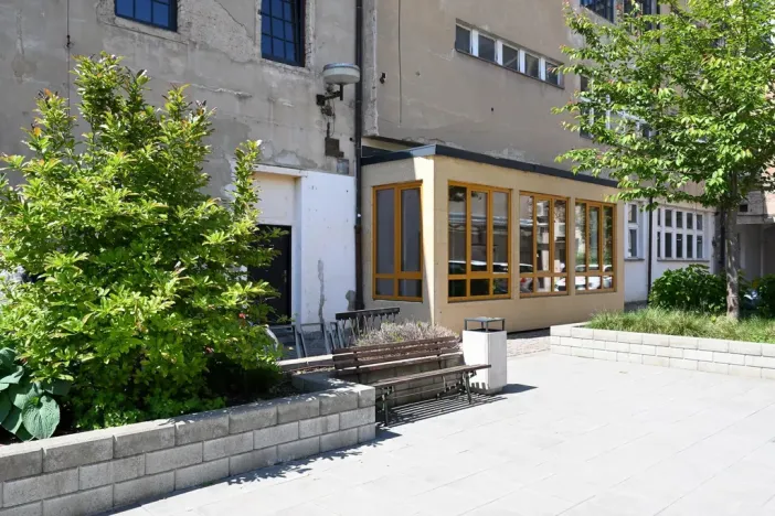 Pronájem restaurace, Hradec Králové, Pospíšilova, 159 m2