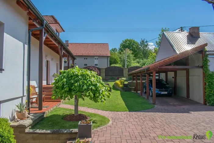 Prodej rodinného domu, Osek, 192 m2