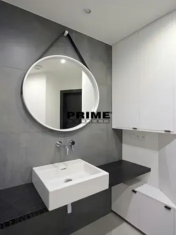 Pronájem bytu 1+kk, Praha - Vinohrady, náměstí Jiřího z Poděbrad, 39 m2