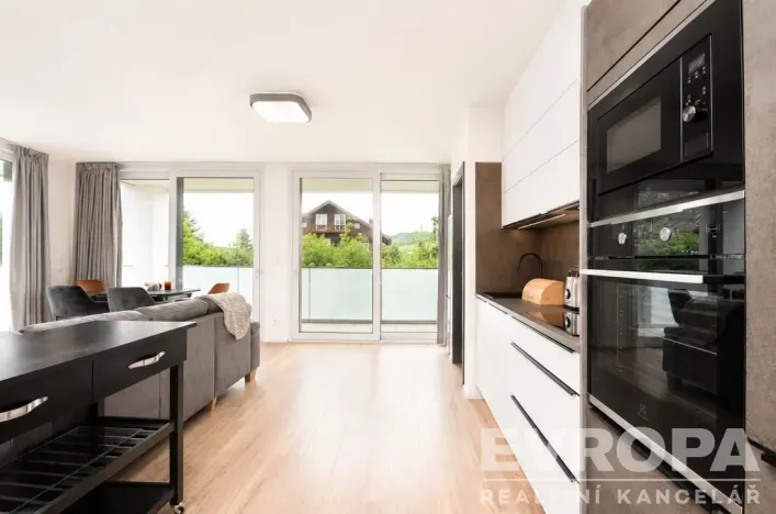 Pronájem bytu 3+kk, Vrchlabí, Pražská, 91 m2