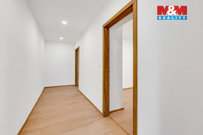 Prodej rodinného domu, Lochovice, 163 m2