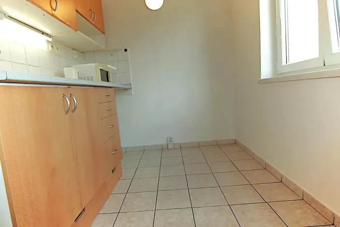Pronájem bytu 1+1, Praha - Záběhlice, Hlavní, 36 m2