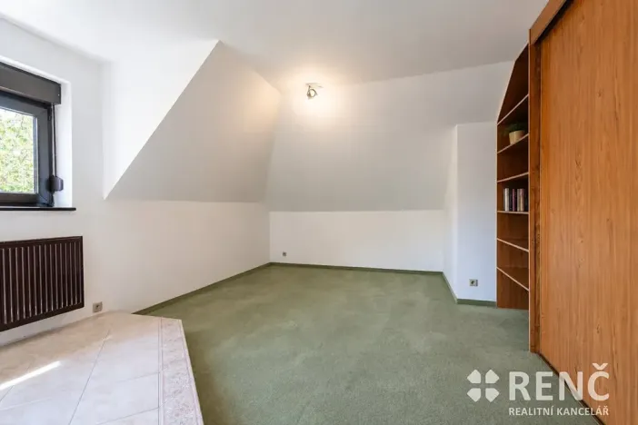 Prodej rodinného domu, Předklášteří, Uhrova, 226 m2