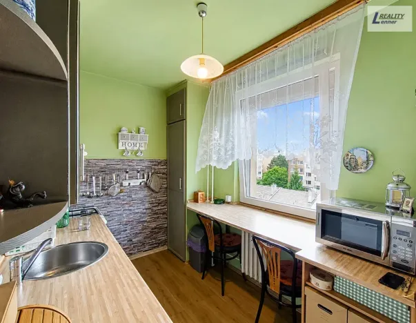 Prodej bytu 3+1, Praha - Kyje, Bajgarova, 64 m2