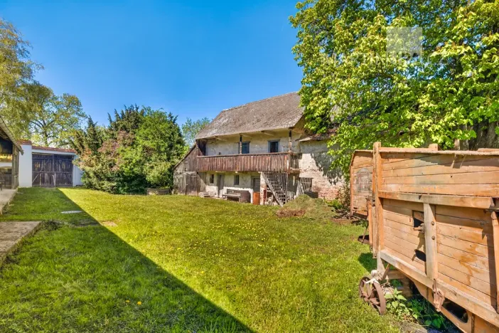 Prodej zemědělské usedlosti, Dolní Stakory, 300 m2