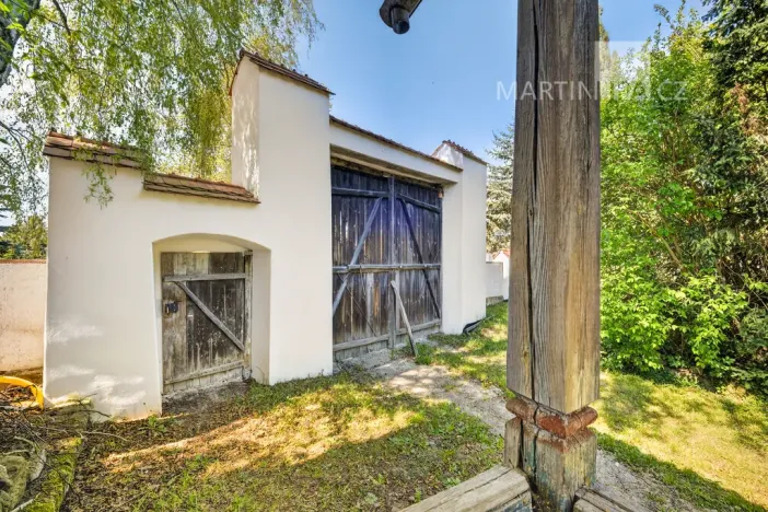 Prodej zemědělské usedlosti, Dolní Stakory, 300 m2