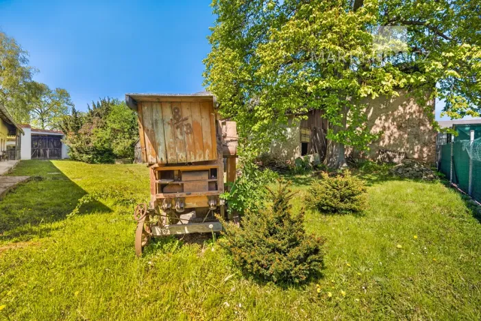 Prodej zemědělské usedlosti, Dolní Stakory, 300 m2