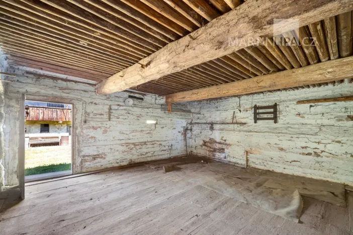 Prodej zemědělské usedlosti, Dolní Stakory, 300 m2