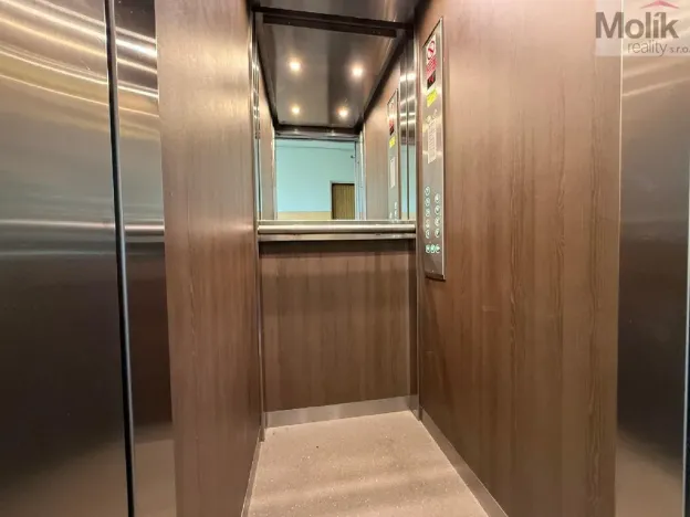 Prodej bytu 2+kk, Most, M. J. Husa, 40 m2