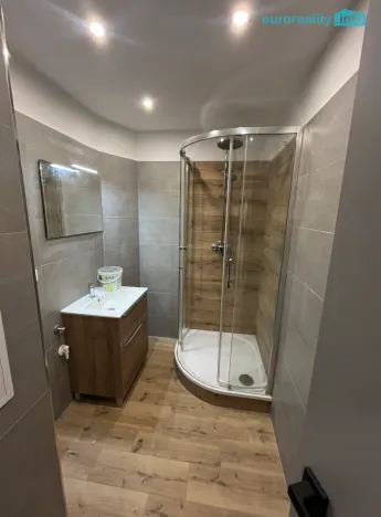 Pronájem bytu 3+1, Mariánské Lázně, Hroznatova, 62 m2