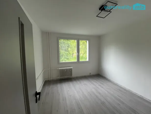 Pronájem bytu 3+1, Mariánské Lázně, Hroznatova, 62 m2