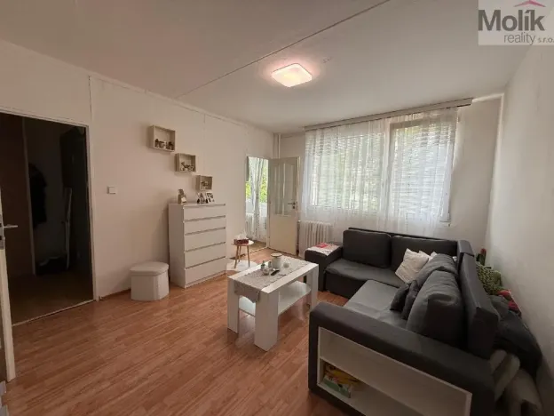 Pronájem bytu 1+kk, Most, Jana Kubelíka, 27 m2