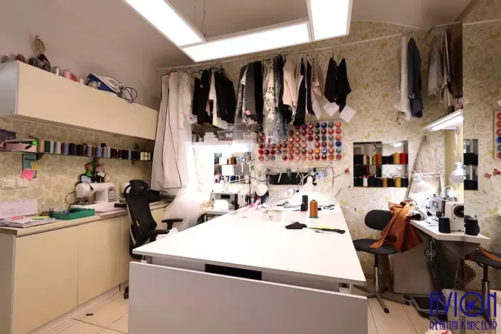 Pronájem obchodního prostoru, Praha - Karlín, Křižíkova, 22 m2