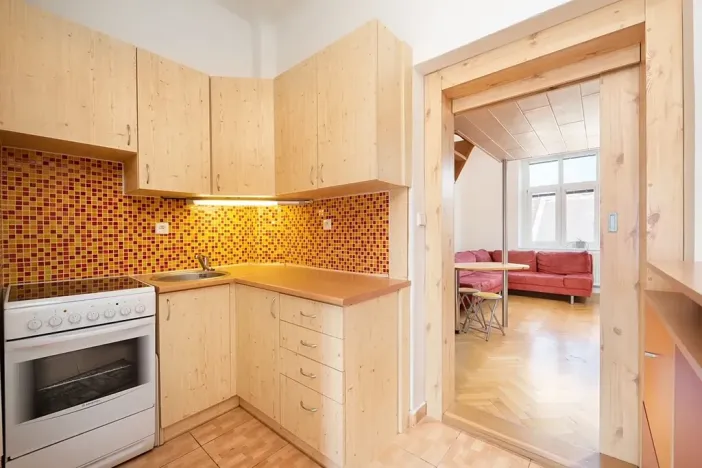 Pronájem bytu 1+1, Brno, Čejkova, 27 m2