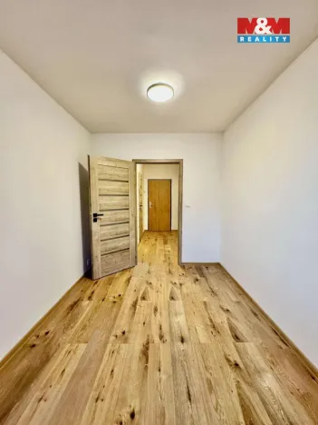 Pronájem bytu 2+kk, Praha, Nuselská, 42 m2