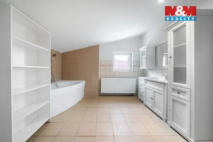 Prodej rodinného domu, Radonice - Vintířov, 312 m2