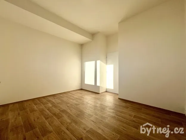 Pronájem bytu 2+1, Olomouc - Hodolany, Rejskova, 42 m2
