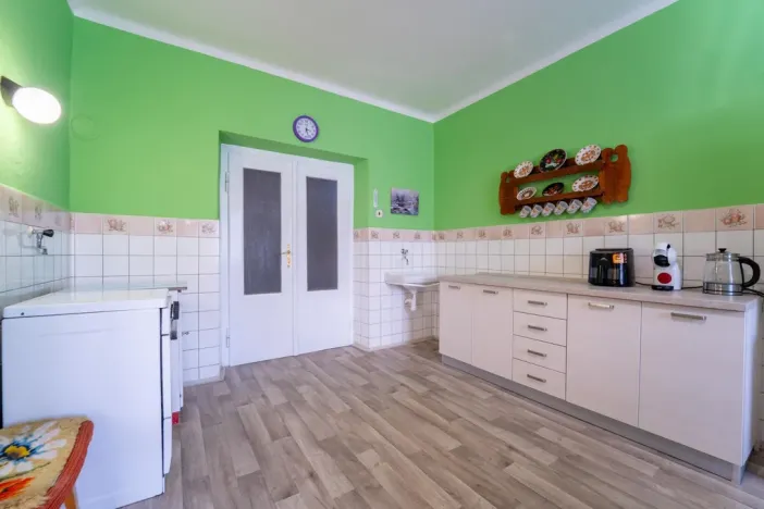 Prodej bytu 4+1, Zásmuky, Pražská, 153 m2
