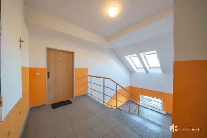 Pronájem bytu 2+kk, Praha - Vršovice, Bělocerkevská, 60 m2