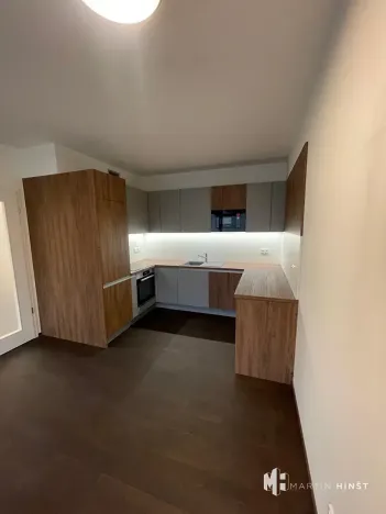 Pronájem bytu 2+kk, Praha - Modřany, Mezi vodami, 64 m2