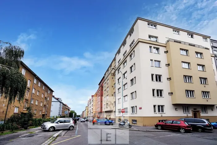 Prodej bytu 4+kk, Praha - Žižkov, Viklefova, 100 m2