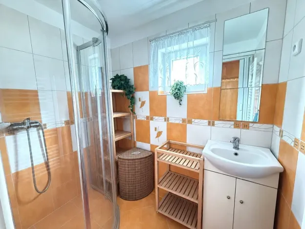 Prodej chaty, Lštění - Zlenice, Hlavní, 88 m2