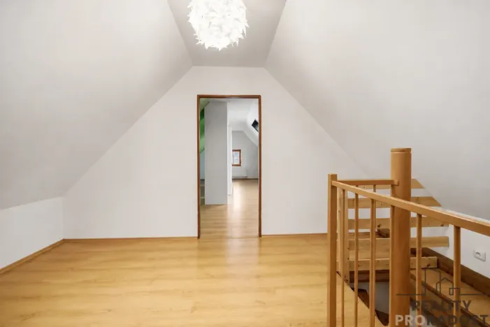 Prodej rodinného domu, Leština, 180 m2