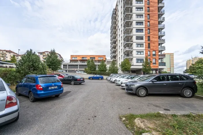 Pronájem bytu 3+kk, Praha - Horní Měcholupy, Nad přehradou, 78 m2