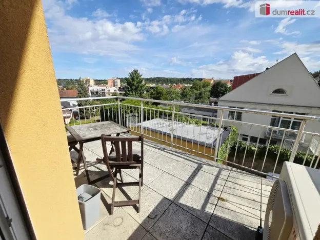 Pronájem bytu 2+kk, Praha - Hloubětín, V chaloupkách, 45 m2