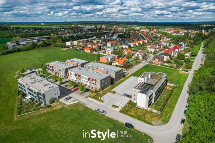 Prodej bytu 2+kk, Třeboň - Třeboň II, Jiřího Havlise, 57 m2