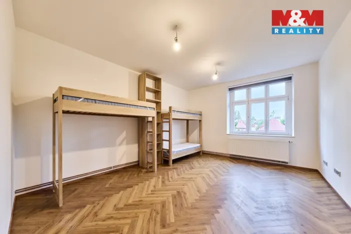 Prodej bytu 2+1, Trutnov - Horní Předměstí, Komenského, 69 m2
