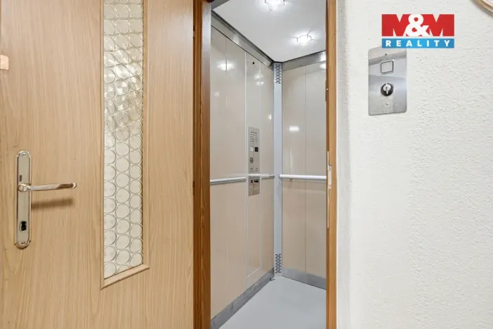 Prodej rodinného domu, Ústí nad Labem - Neštěmice, Zelená, 342 m2