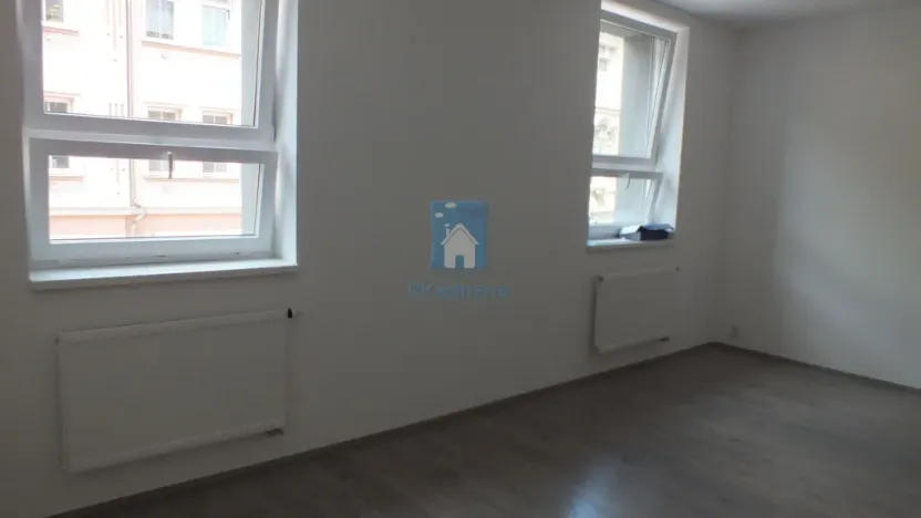 Pronájem bytu 2+kk, Plzeň, Rubešova, 54 m2